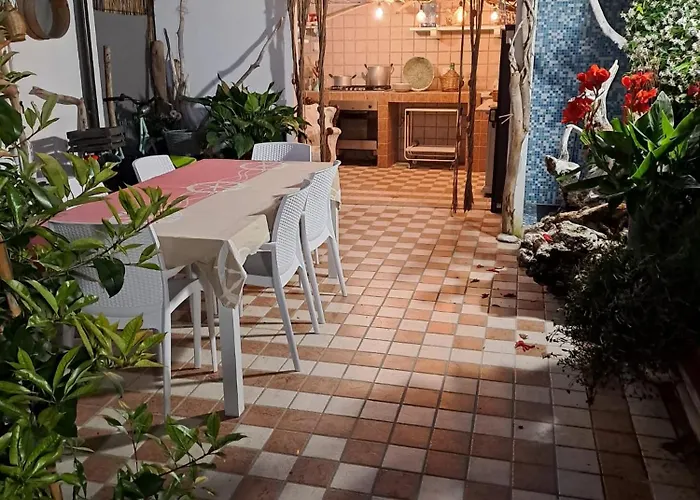 Couette-café Le Vele 3*